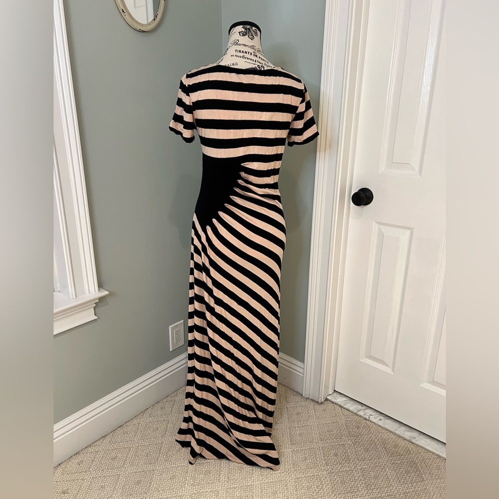 Trulli Tan and Black colorblock ruched waist maxi dress | Size M | Like New - Picture 4 of 12